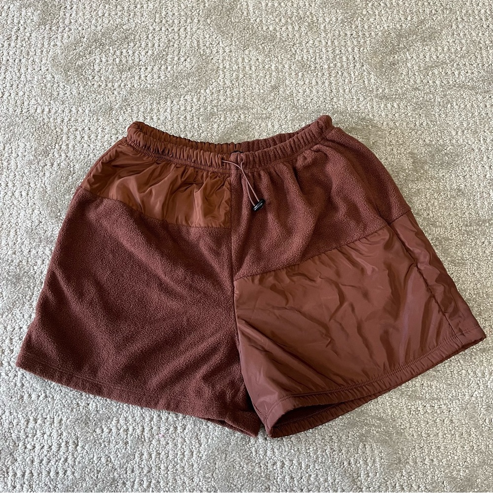 NWOT Women's Forever 21 Drawstring Shorts size Small in Brown